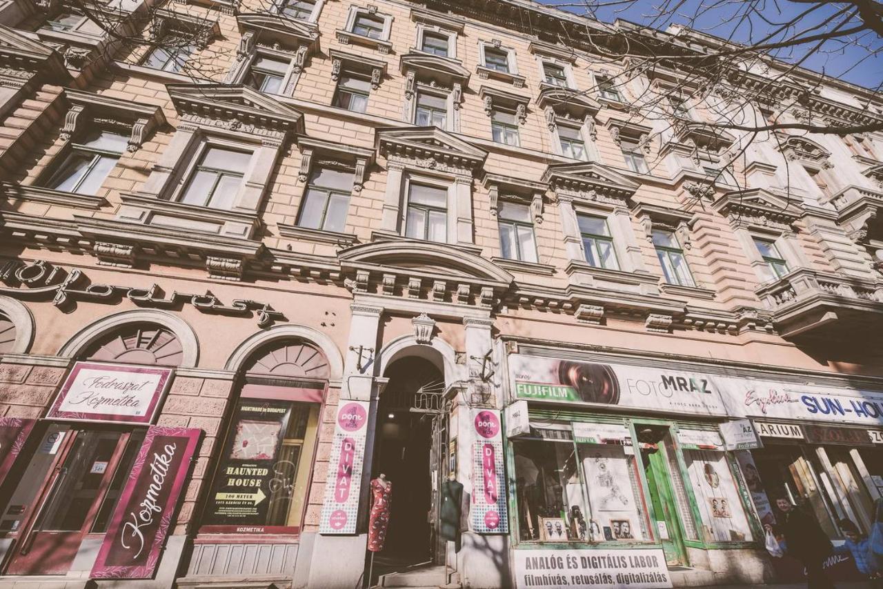 Central Bright And Spacious With 3 Apartmán