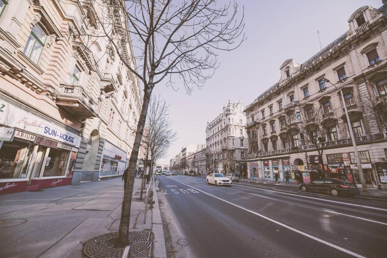 Lejlighed Central Bright And Spacious With 3 Budapest